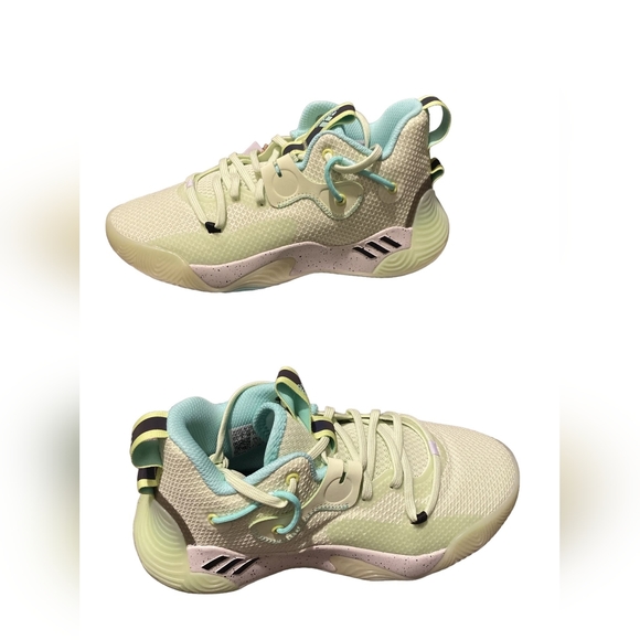 Kid's Adidas Harden Stepback 3 J Size 5½